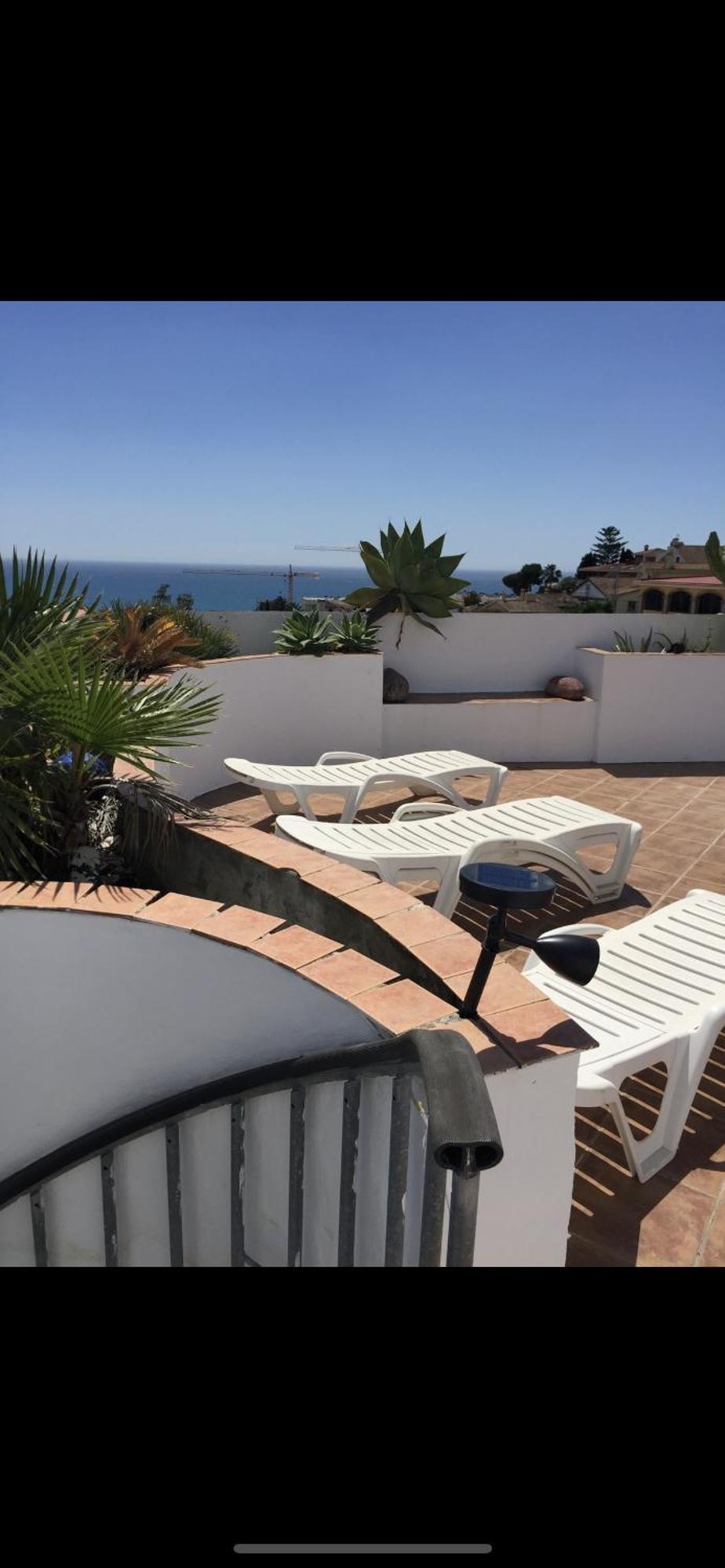 フエンヒロラPenthouse With Private Roof Terrace And Jacuzziアパートメント エクステリア 写真